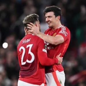 名宿火力+1，帕克：马奎尔和肖还在曼联就是笑话